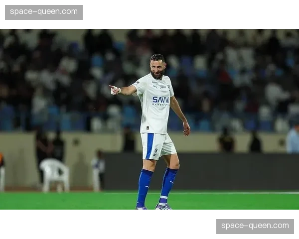 皇马巴萨国家德比前，本泽马与莱万效率数据成关键对决看点