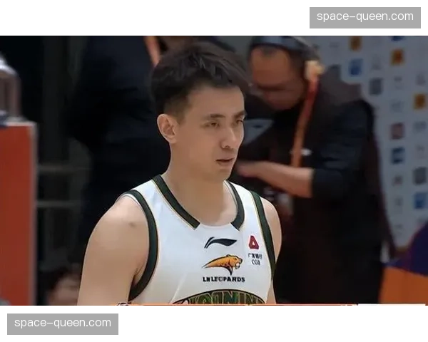 辽宁客场77-67战胜山东，付豪砍下16分
